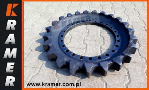 Koło napędowe LIEBHERR R912 R932 R934 R924 23z 24o R4932000M01; Sprocket/ Turas/ Kettenräder/ Antriebsräder/ звёзды/ Pignon/ Lánckerekek/ Rueda cabilla/ Ruota motrice/ Drivhjul/ Vetopyörät/ Dzenoša zvaigzne/ Žvaigždes/ Hnací kola/ veotähikud.