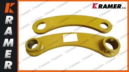 000018598 Łącznik łyżki boczny KOMATSU PC60 zakrzywiony Tipping Link / Кронштейн ковша