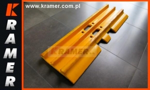 Stopa gąsienicy D4D 900 mm 3-ostrogowa