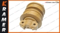 3010650 Rolka jezdna CAT D3K D4K II-kraw  track bottom roller  / Laufrolle / Опорный каток / görgők / rouleaux / Underrullar / Alarullat / ruller /