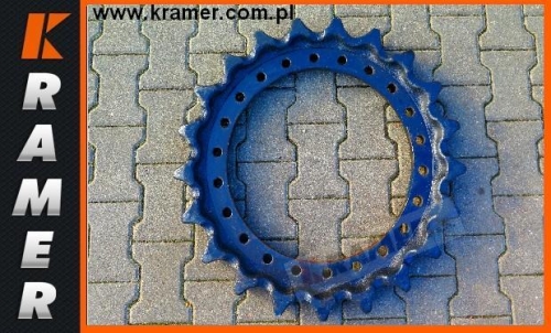 Koło napędowe Hitachi ZX330 ZX350 ZX360 1033163; Sprocket/ Turas/ Kettenräder/ Antriebsräder/ звёзды/ Pignon/ Lánckerekek/ Rueda cabilla/ Ruota motrice/ Drivhjul/ Vetopyörät/ Dzenoša zvaigzne/ Žvaigždes/ Hnací kola/ veotähikud.