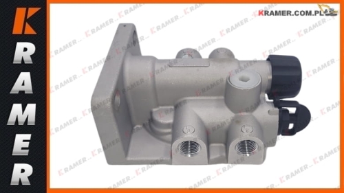 11110702 VOE11110702  Pompka paliwa VOLVO EC210 L110 L120 Fuel injection pump / Fuel FilterHead